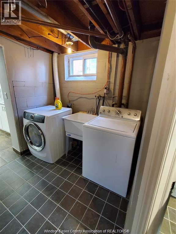 Unit LOWER - 835 ISABELLE, Windsor 5