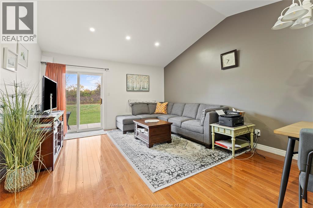 1928 QUESTA DRIVE, Windsor 4