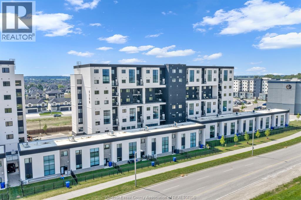 Unit 479 - 4300 LAURIER PARKWAY, LaSalle 3