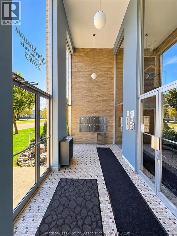 Unit 207 - 2985 MCKAY AVENUE, Windsor 3