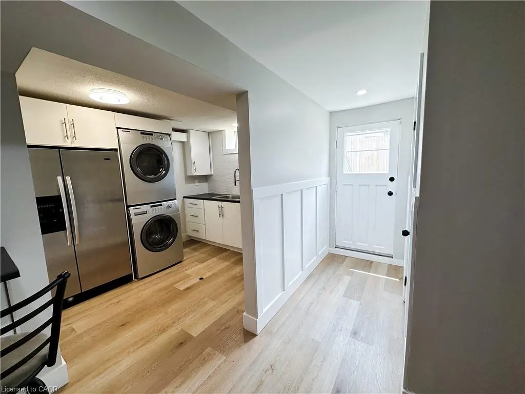 LOWER - 19 Elm Ridge Drive, Kitchener, Ontario Listing History | HouseSigma