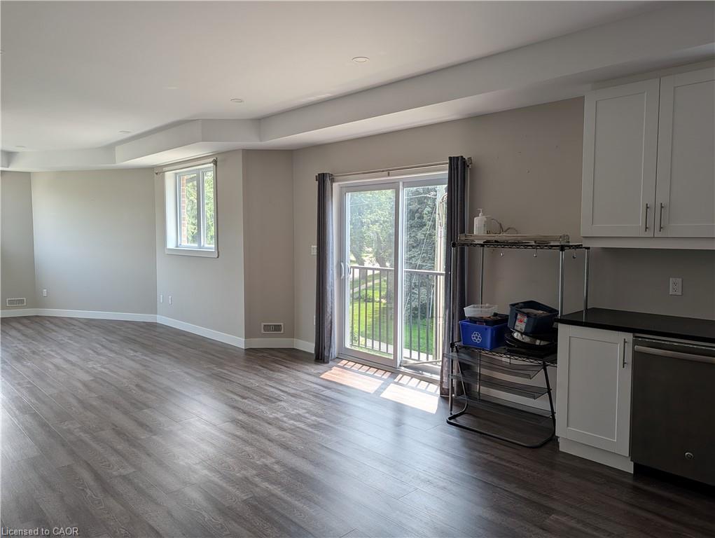 Unit 2 - 320 Waterloo Street, Wilmot 4