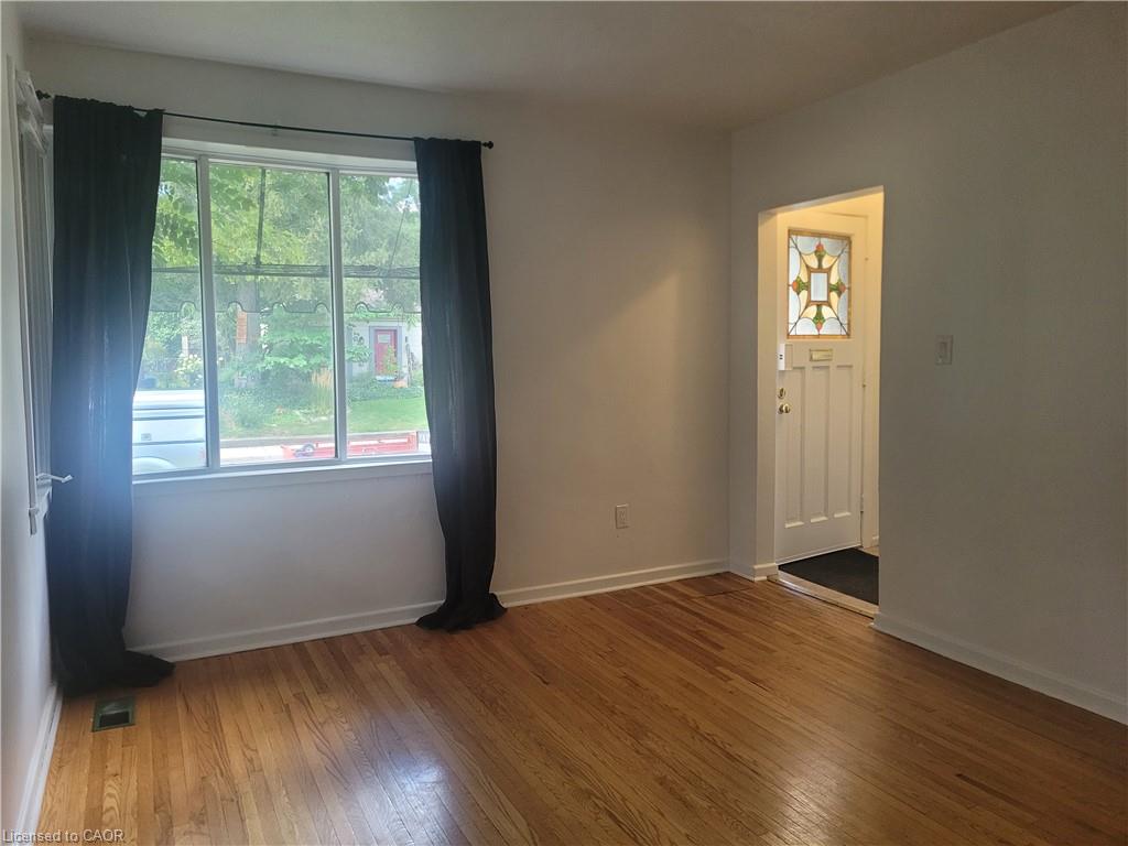241 Haddon Avenue S, Hamilton 3