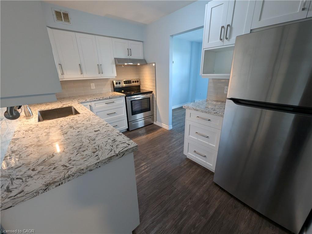Unit 806 - 58 Bridgeport Road E, Waterloo 4