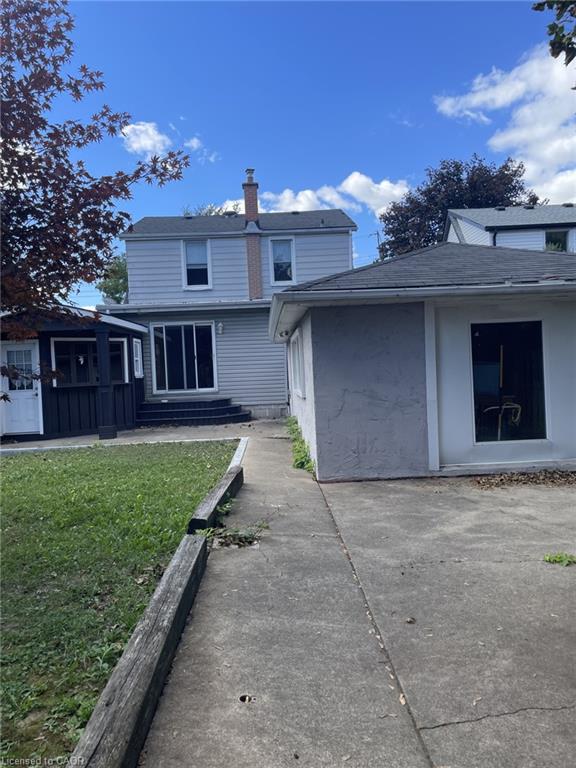 Unit Upper - 225 East 14th Street, Hamilton 2