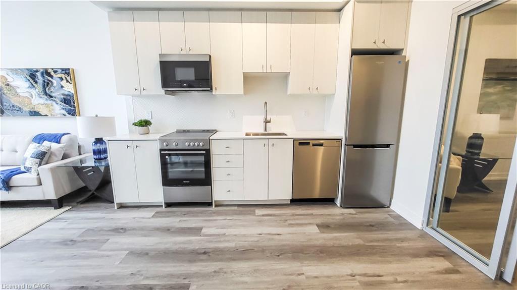 Unit 304 - 15 Wellington Street S, Kitchener 2