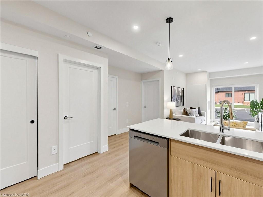 935 Twamley Street W, North Perth 4