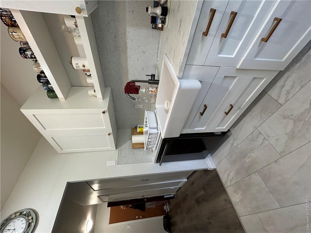 Unit 403 - 222 Concession Street, Hamilton 2