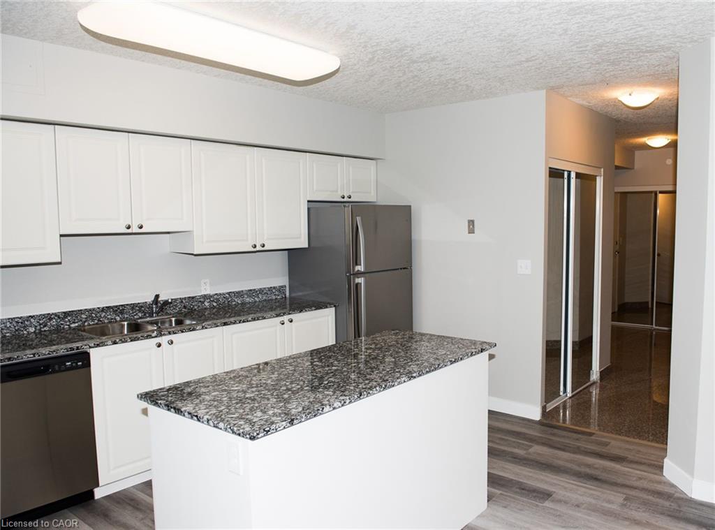 Unit 418 - 239 Auburn Drive, Waterloo 3