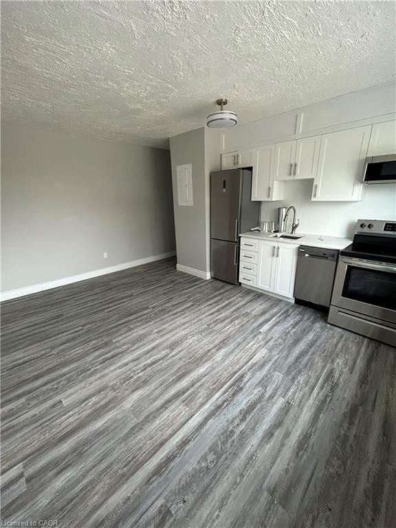 Unit 205 - 385 Melvin Avenue, Hamilton 3
