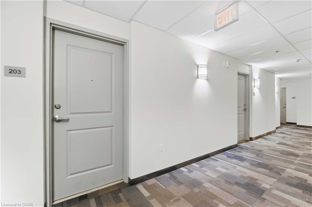 Unit 203 - 90 Charlton Avenue W, Hamilton 4
