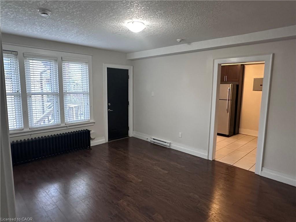 Unit 203 - 58-60 Madison Avenue N, Kitchener 2