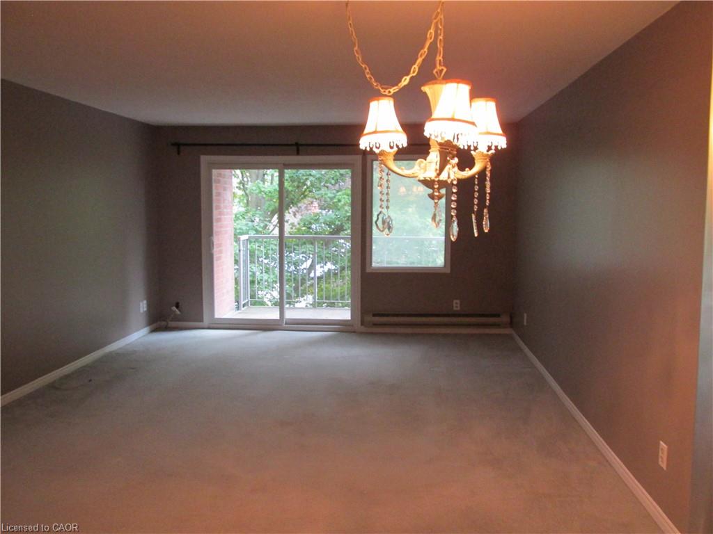 Unit 203 - 5 Niagara Street, Grimsby 3