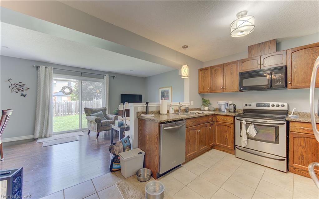 6 Edwards Street, Guelph 2