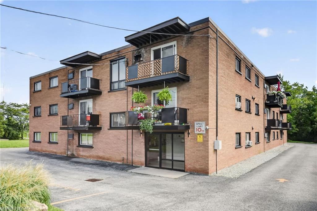 Unit 33 - 426 Queenston Street, St. Catharines 3