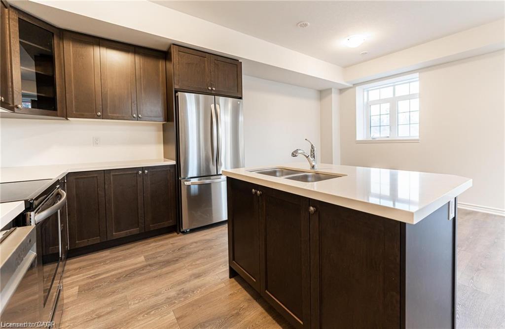 Unit 46 - 305 Garner Road W, Ancaster 5