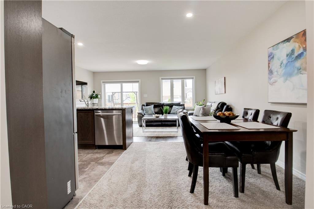 Unit 107 - 135 Hardcastle Drive, Cambridge 4