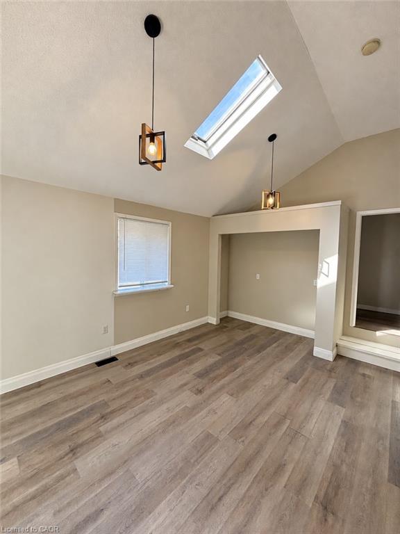Unit Second Floor - 48 York Road, Dundas 3