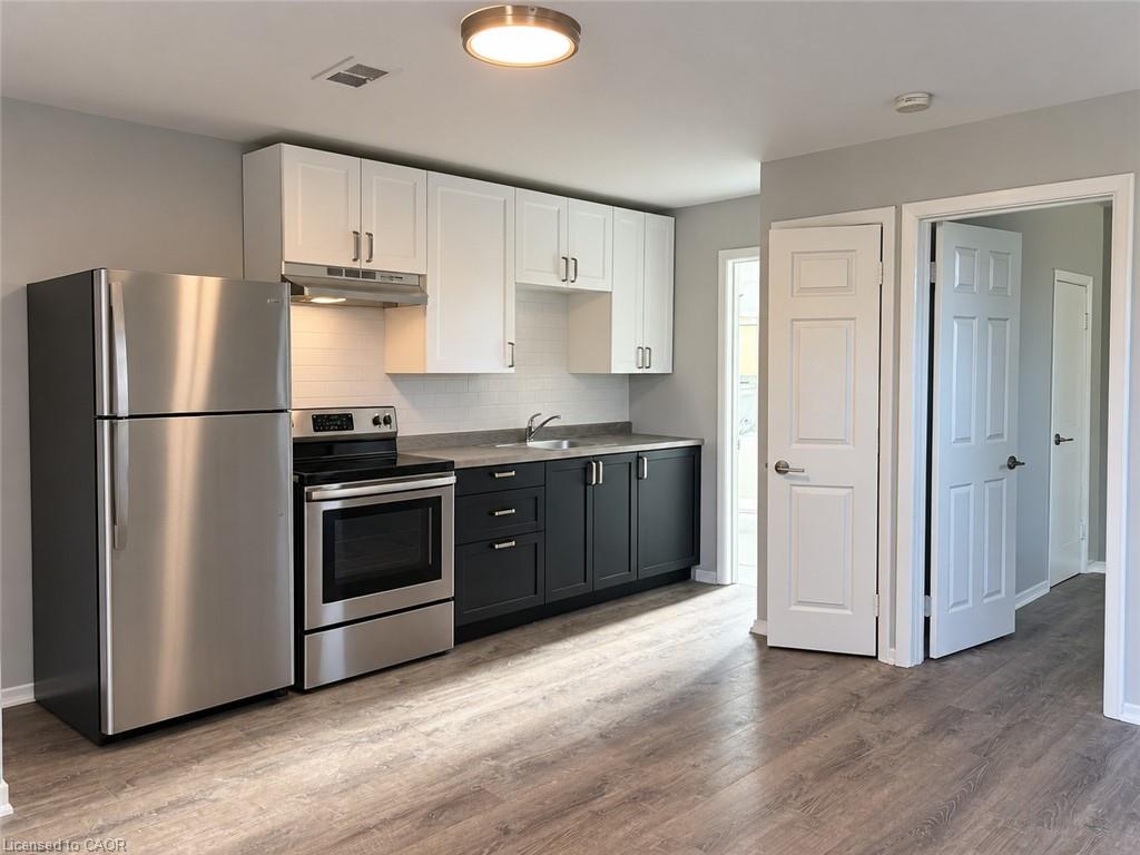 Unit 8 - 206-212 Queenston Road, Cambridge 5