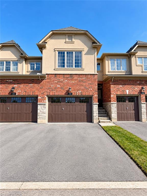 133 Oakhaven Place, Ancaster 1