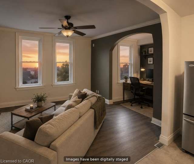 Unit Upper - 107 Brant Avenue, Brantford 4