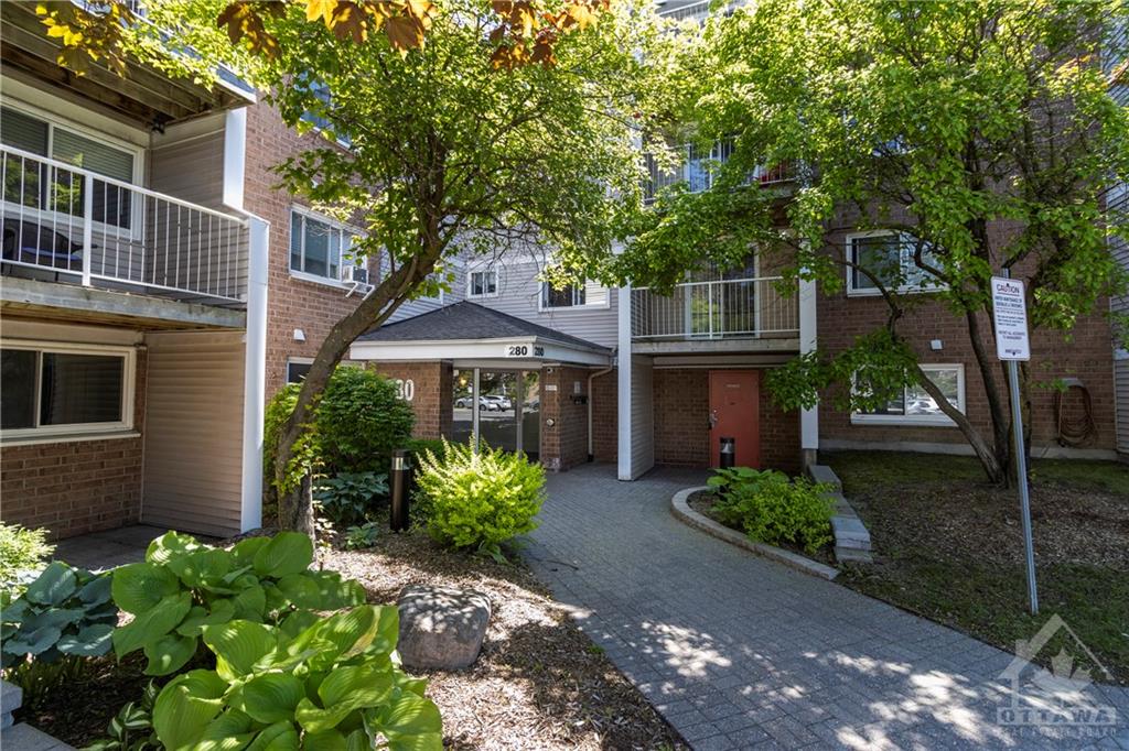 211 280 BRITTANY Drive, Ottawa, Ontario K1K4M4 Sold History HouseSigma