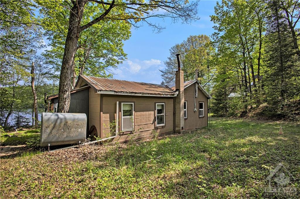 19 CHRIS Lane, Burnstown, Ontario K7H3Z4 For Sale HouseSigma