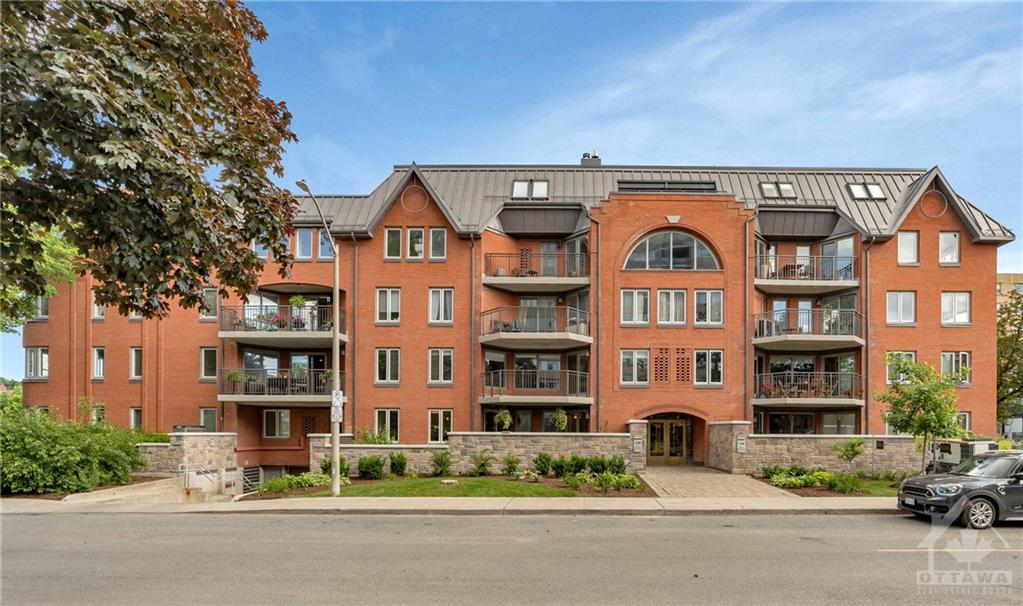 105 130 QUEEN ELIZABETH Drive, Ottawa, Ontario K2P1E6 For Sale