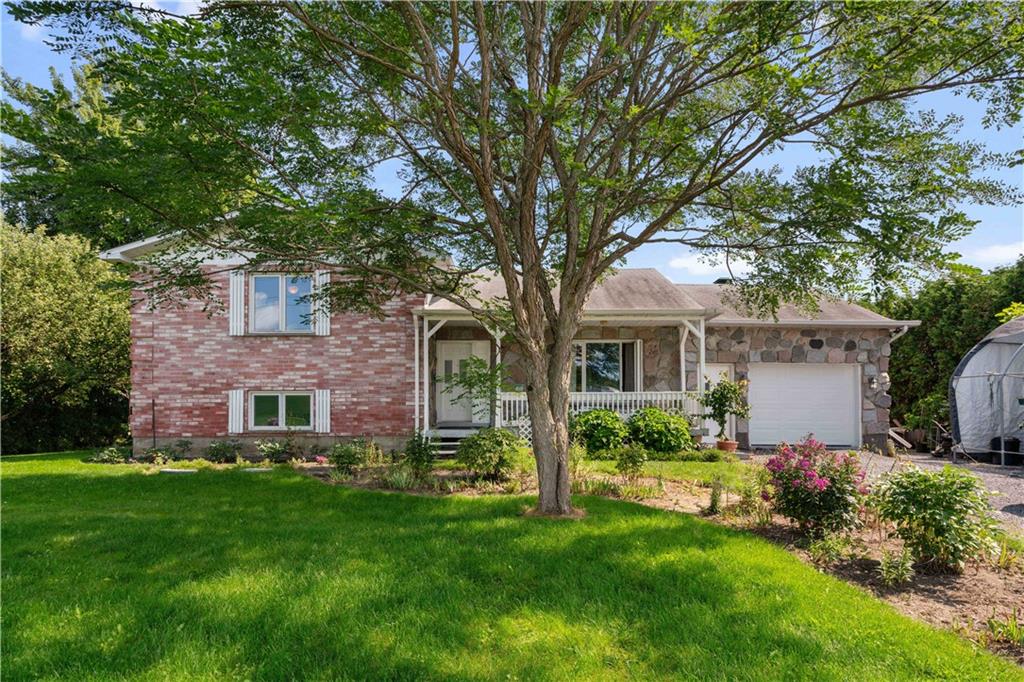 20474 CONCESSION 8 Road, South Glengarry Twp, Ontario K0C1L0 For Sale