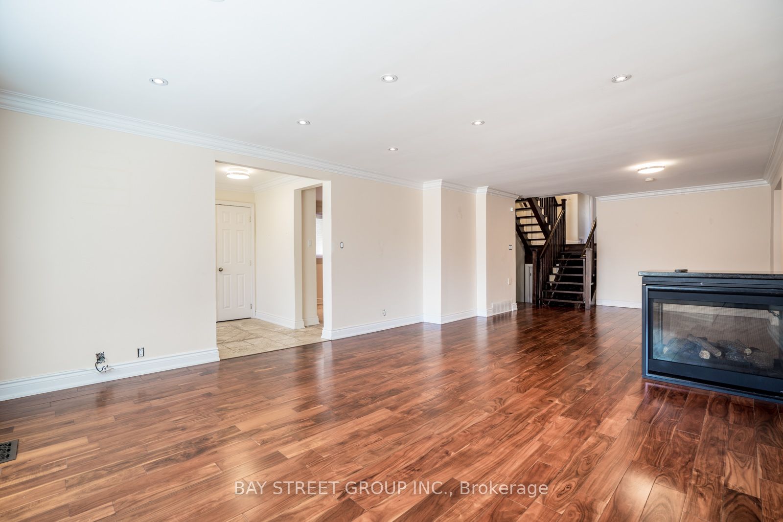 38 Foursome Crescent, North York 3