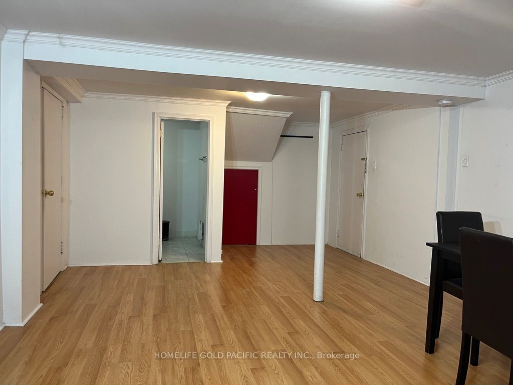 Unit Basement - 244 Maxwell Street, North York 5