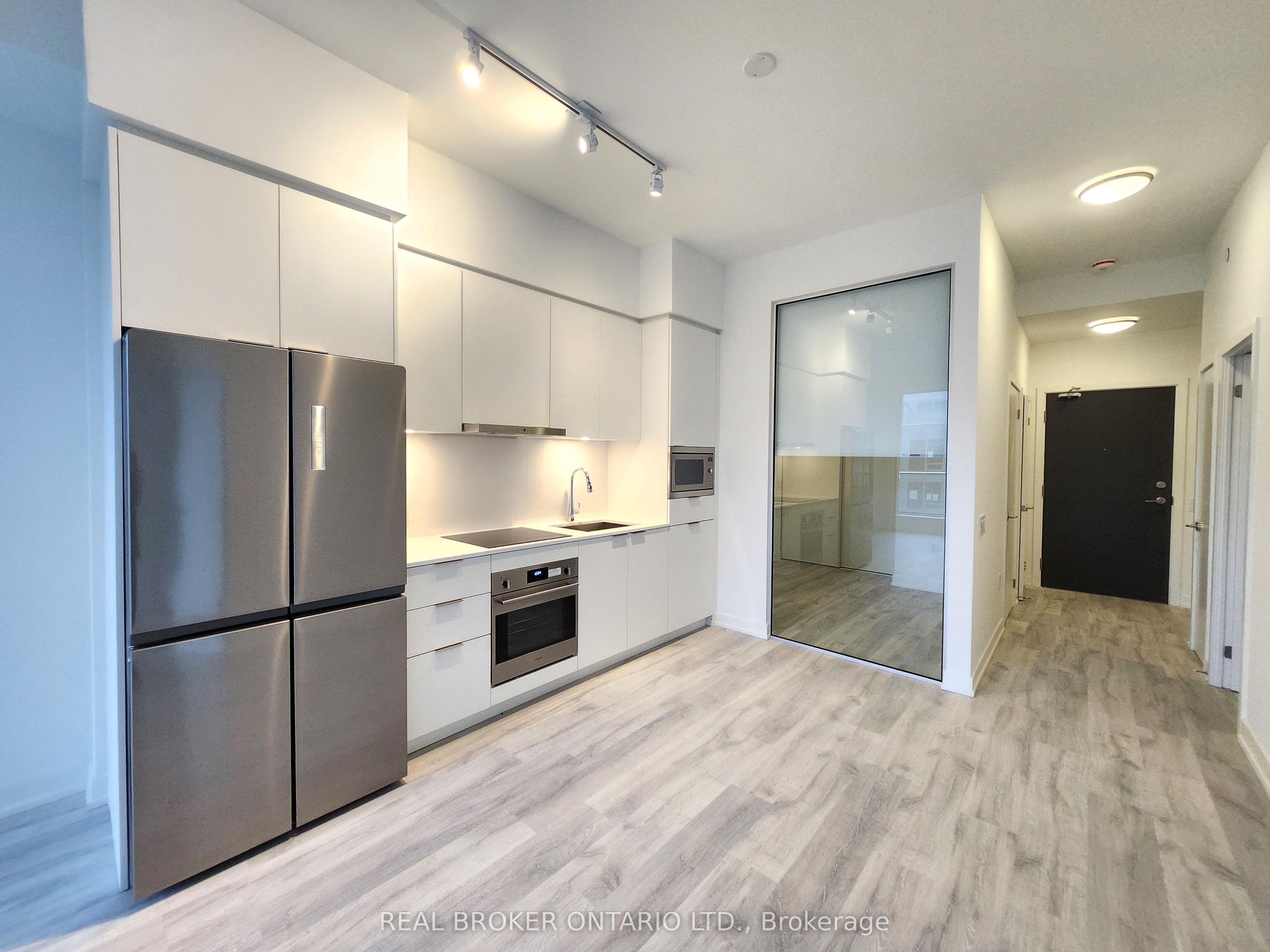 Unit N625 - 7 Golden Lion Heights, North York 3