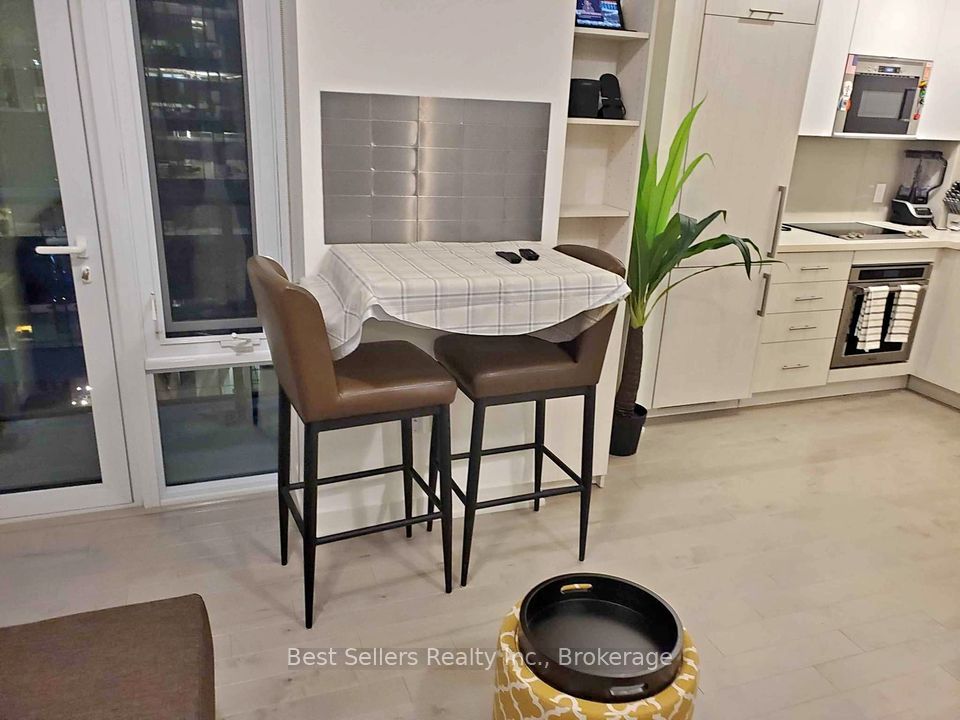 Unit 1605 - 330 Richmond Street W, Toronto 3