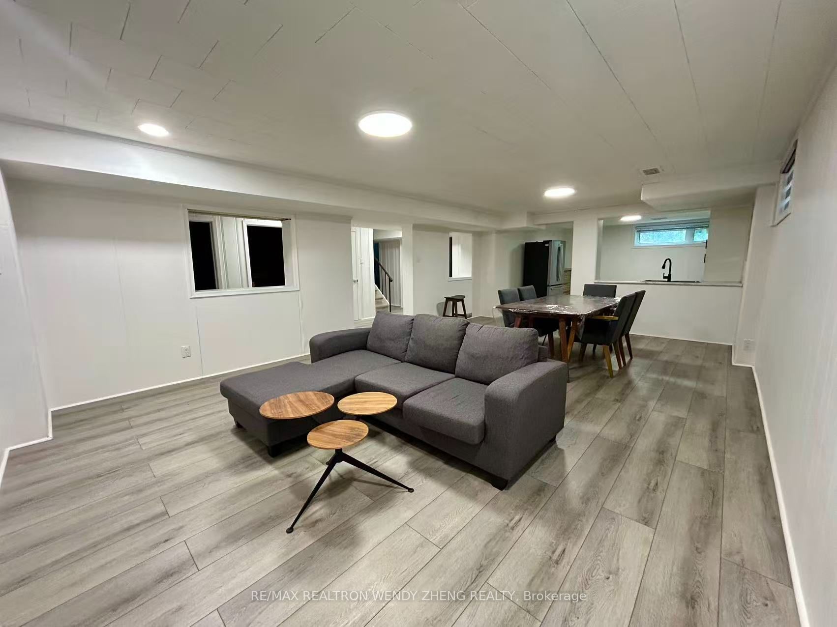 Unit Lower - 284 Wilmington Avenue, North York 5