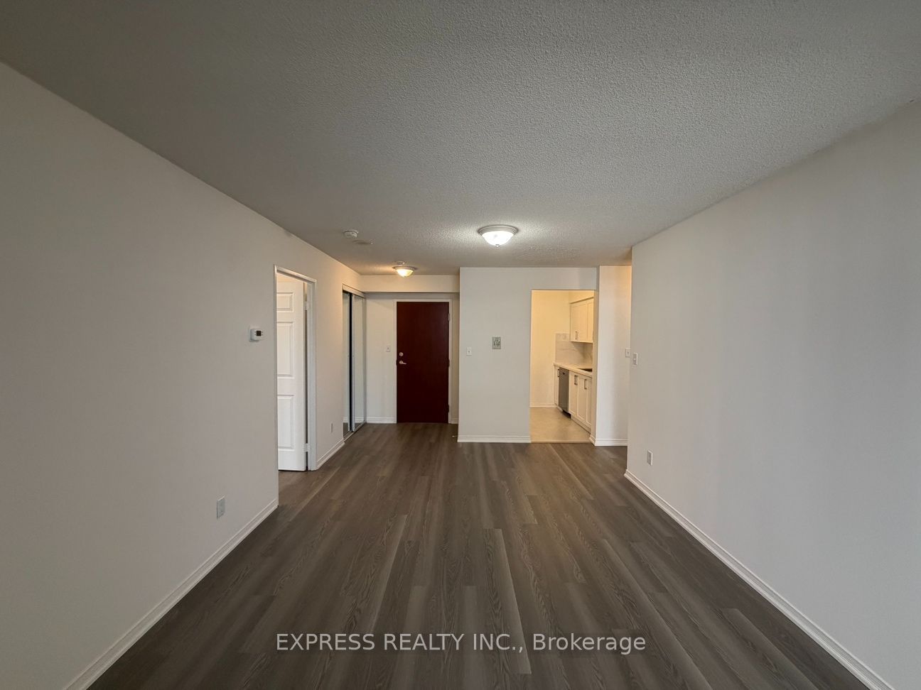 Unit 309 - 18 Hillcrest Avenue, North York 5