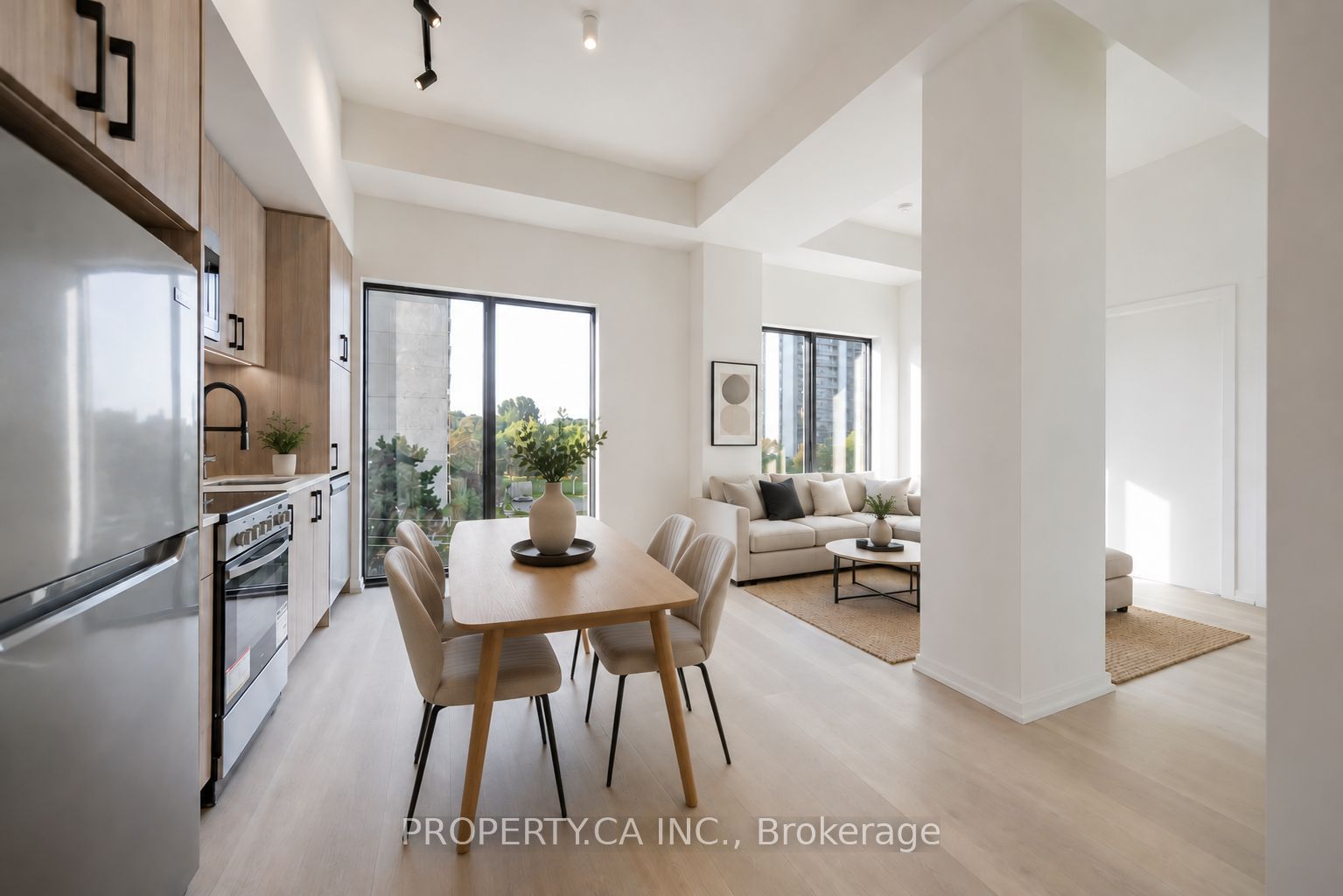 Unit 604 - 109 Erskine Avenue, Toronto 2