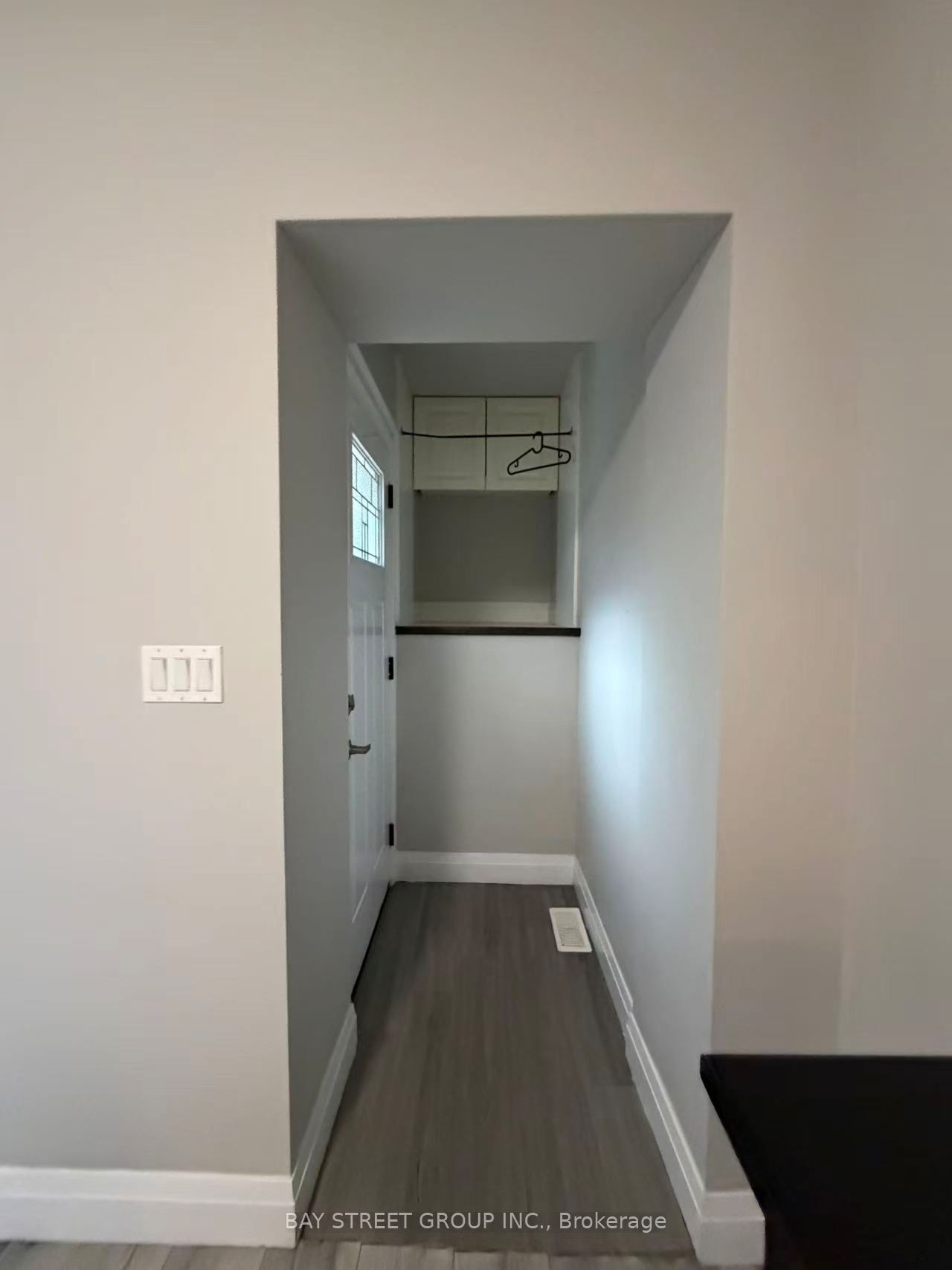 Unit Main and Lower - 33 Dalton Road, Toronto 4