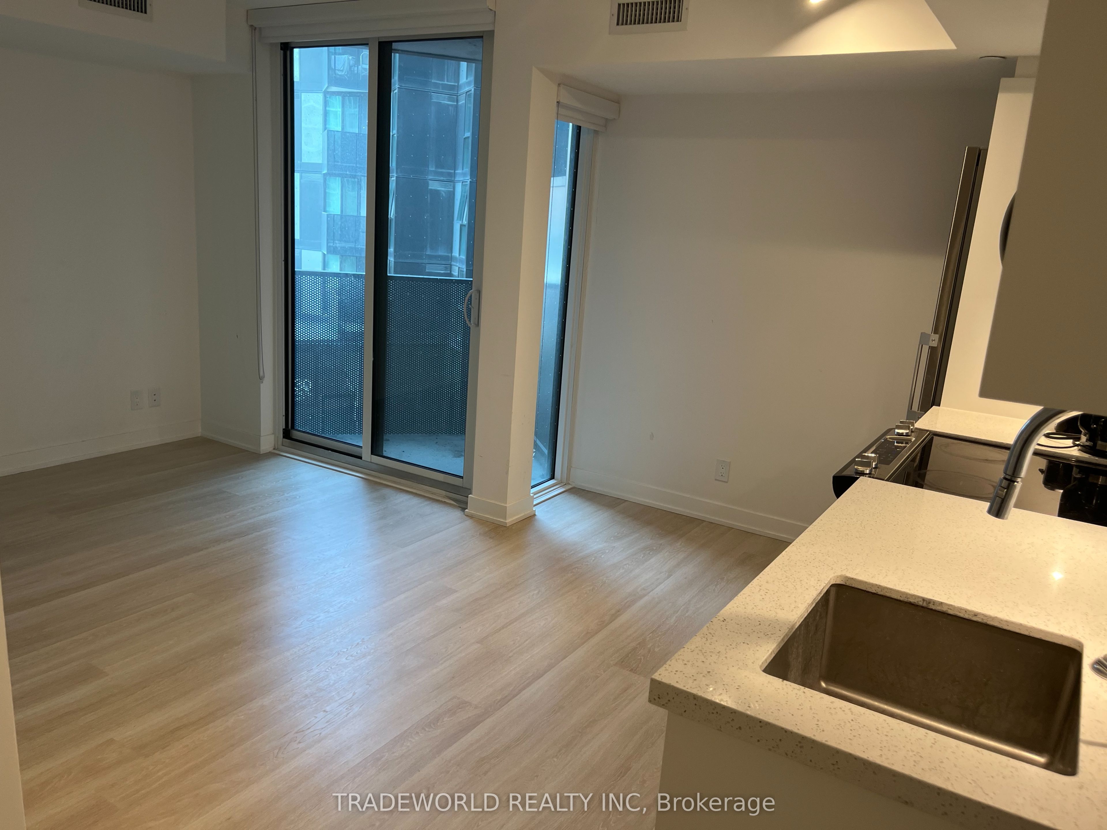 Unit 332 - 30 Tretti Way, North York 5