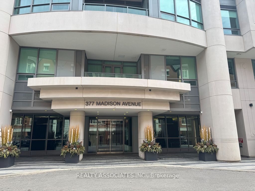 Unit 510 - 377 Madison Avenue, Toronto 2