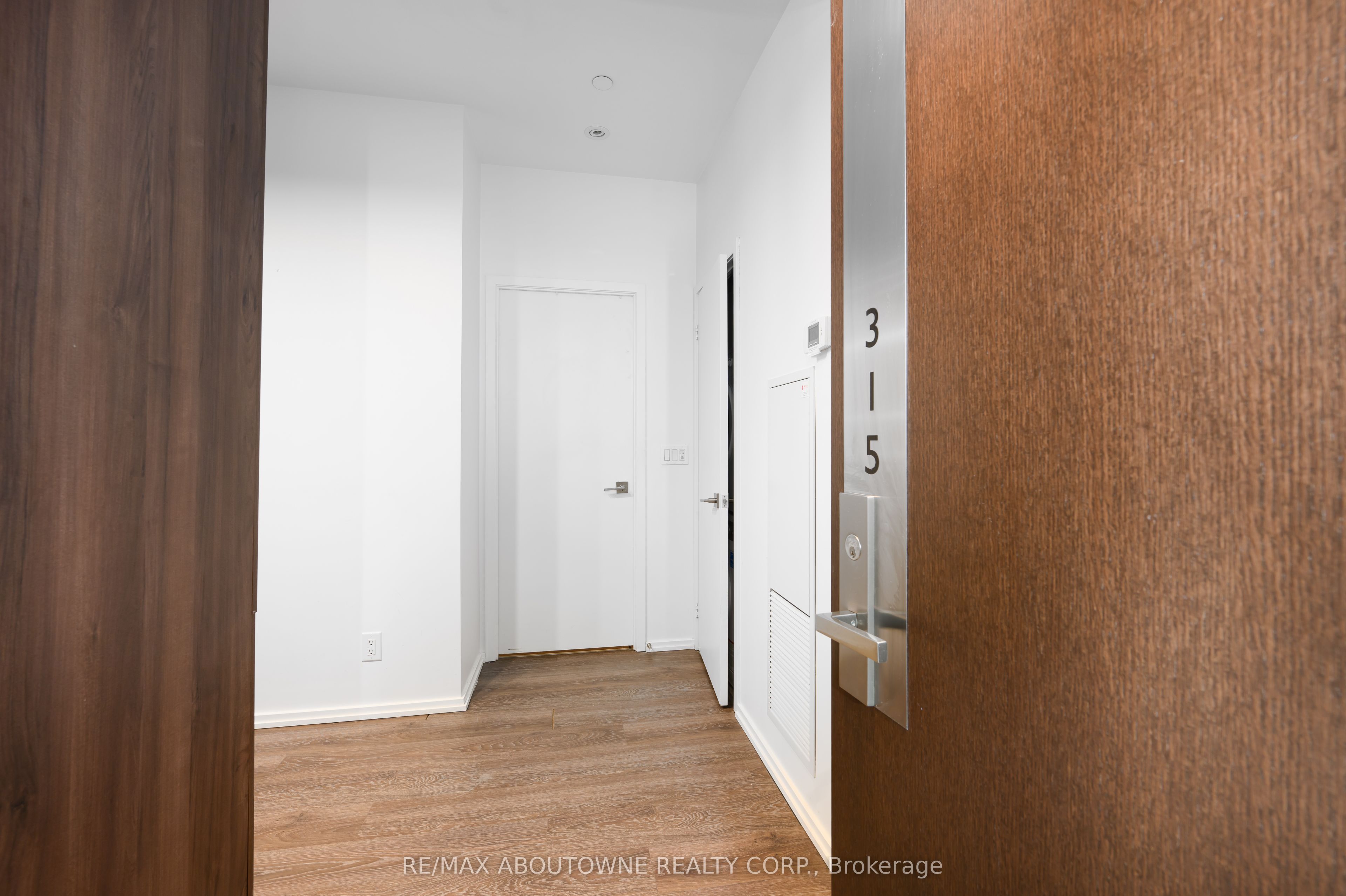 Unit 315 - 70 Temperance Street, Toronto 4