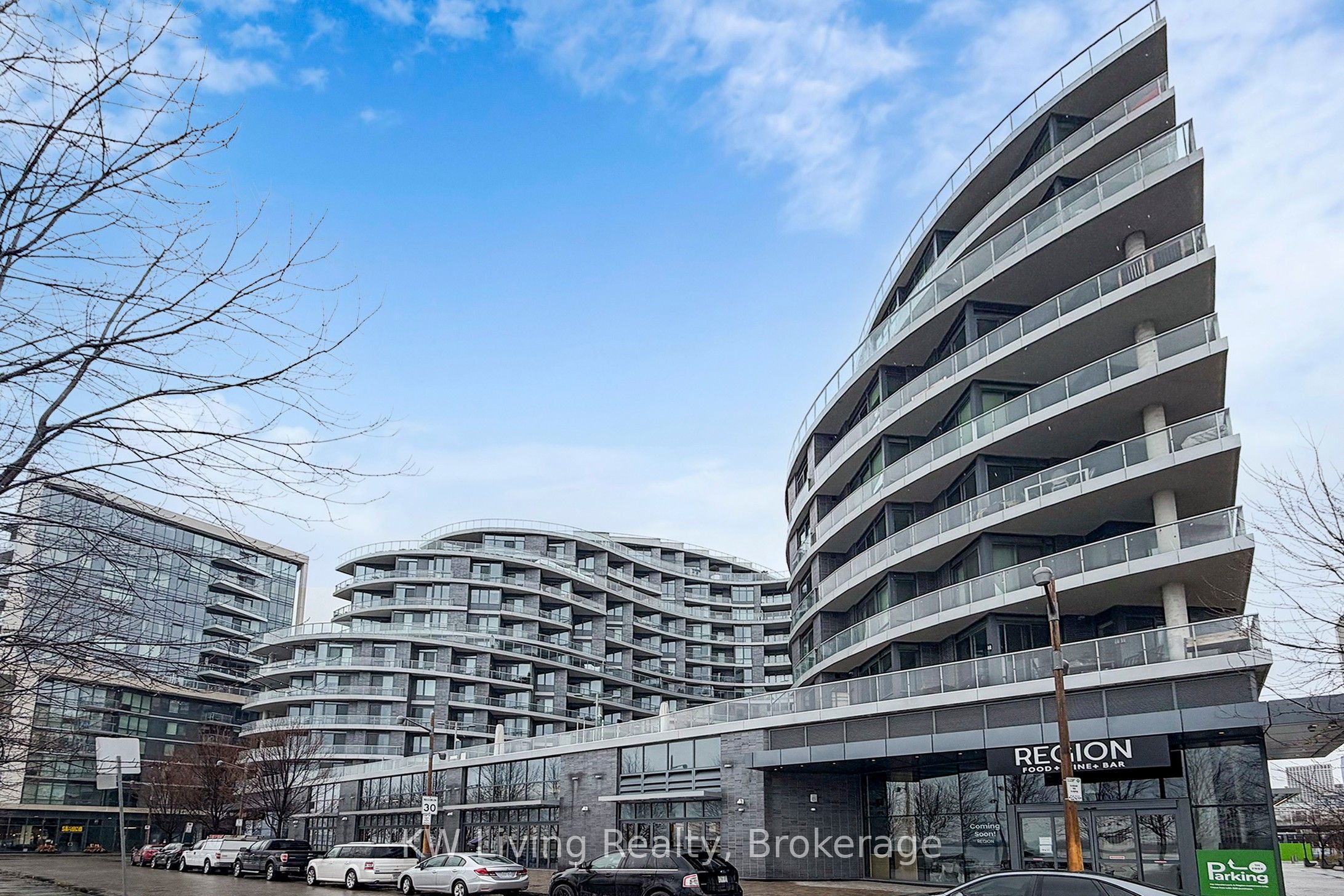 Unit GPH 12 - 1 Edgewater Drive, Toronto 3