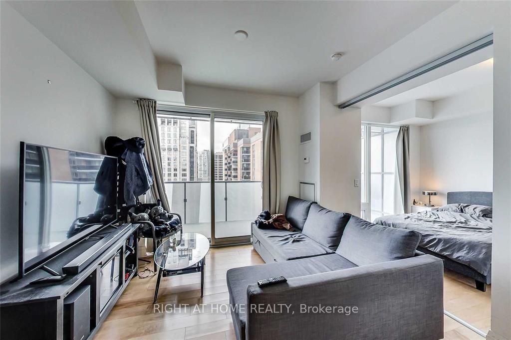 Unit 1608 - 65 St Mary Street, Toronto 3
