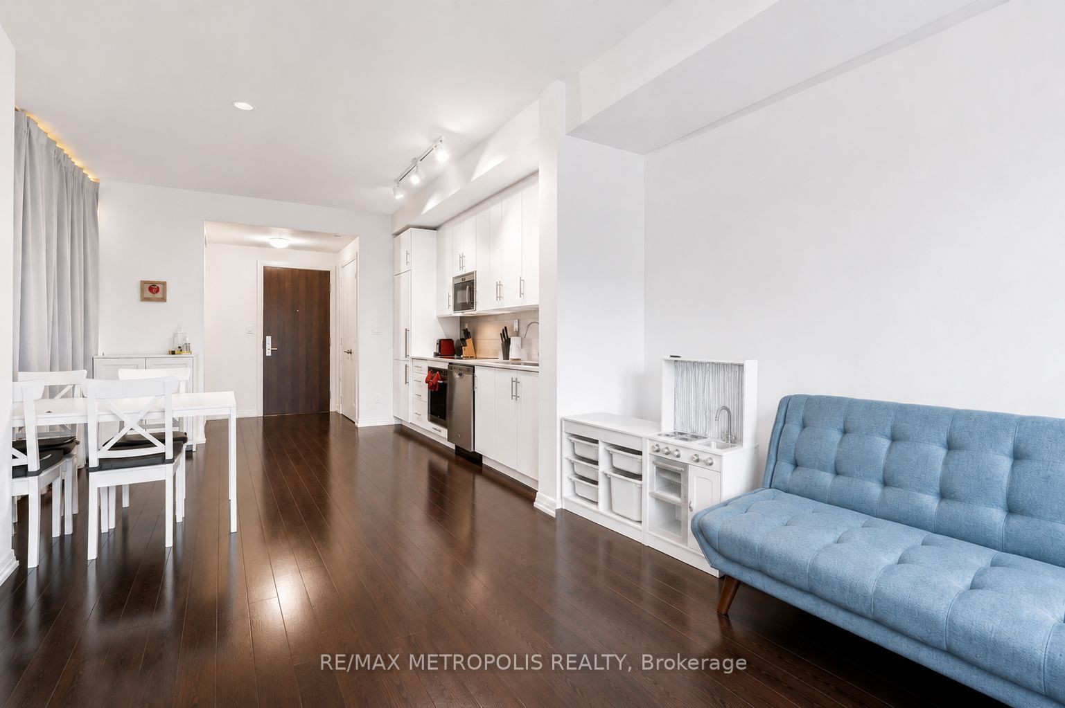 Unit 520 - 460 Adelaide Street E, Toronto 5