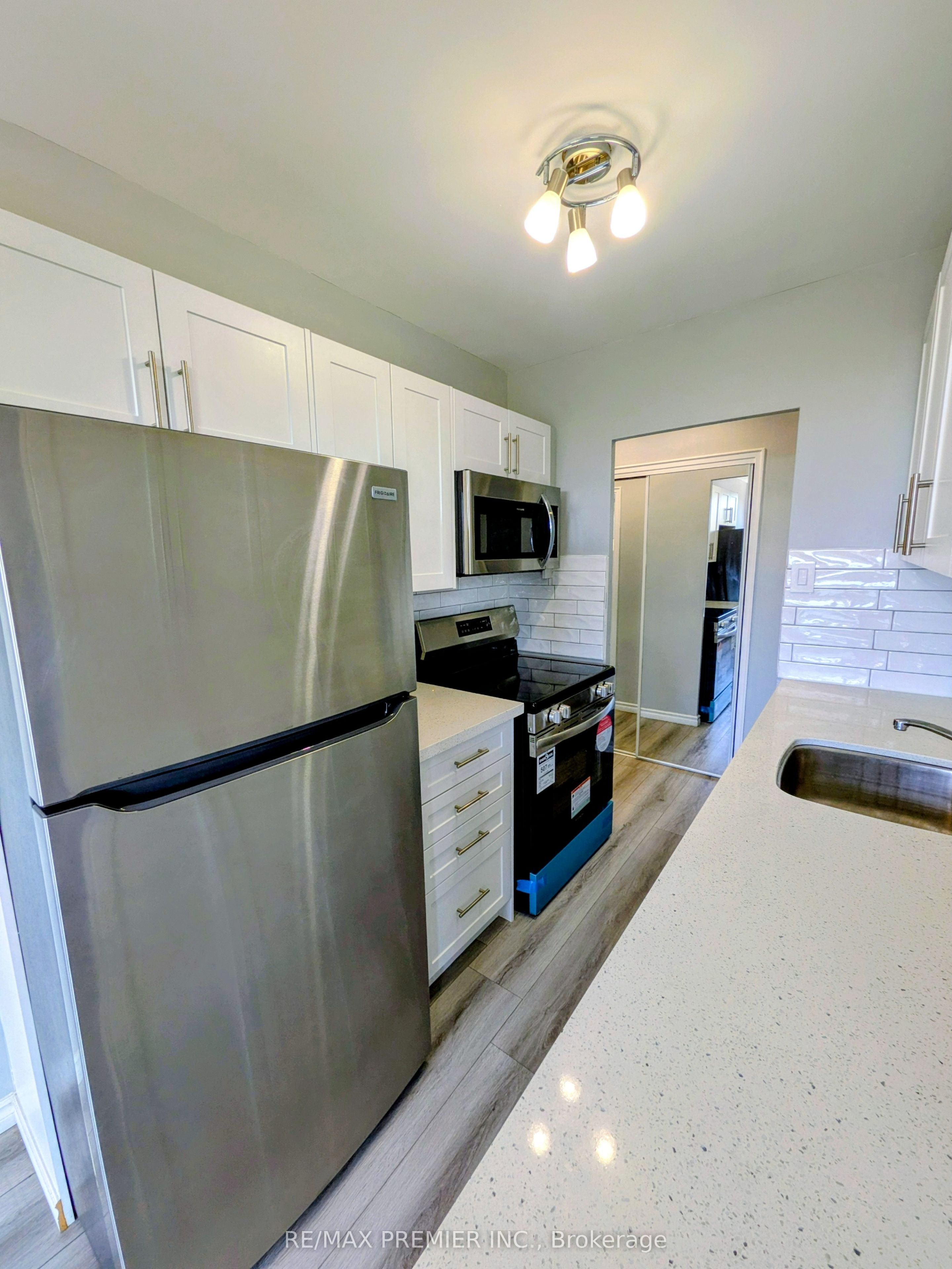 Unit 104 - 22 Tinder Crescent, North York 5