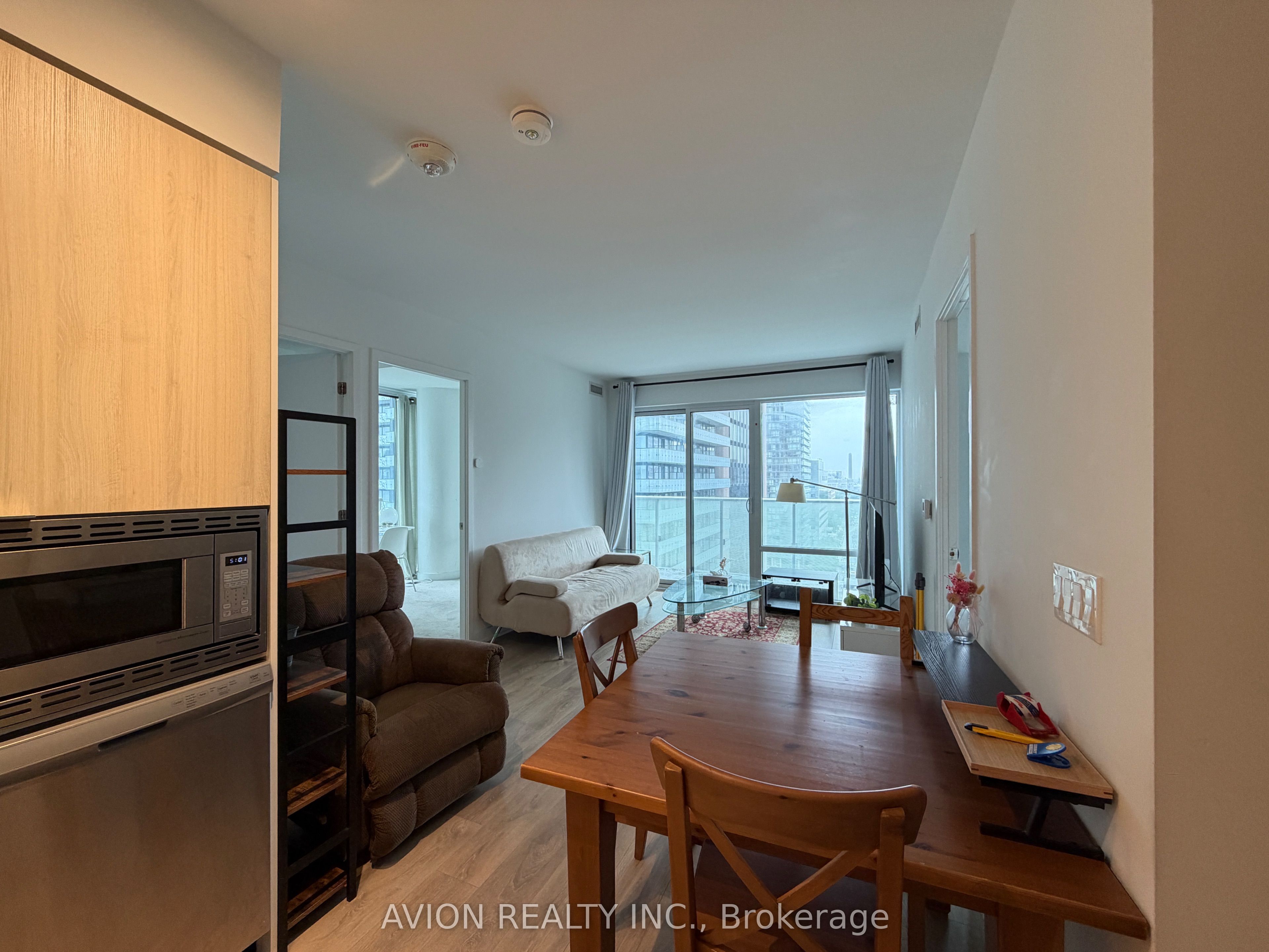 Unit 1112 - 501 Yonge Street, Toronto 2