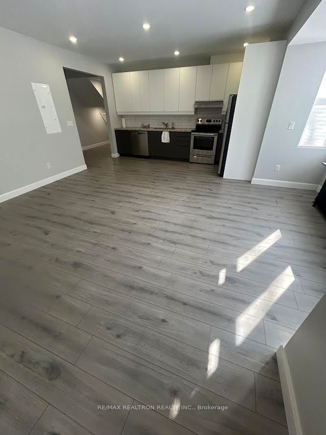 Unit Main - 485 Oriole Parkway, Toronto 2