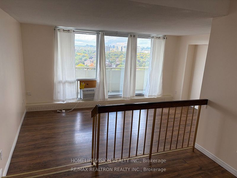 Unit 1808 - 1338 York Mills Boulevard, North York 5