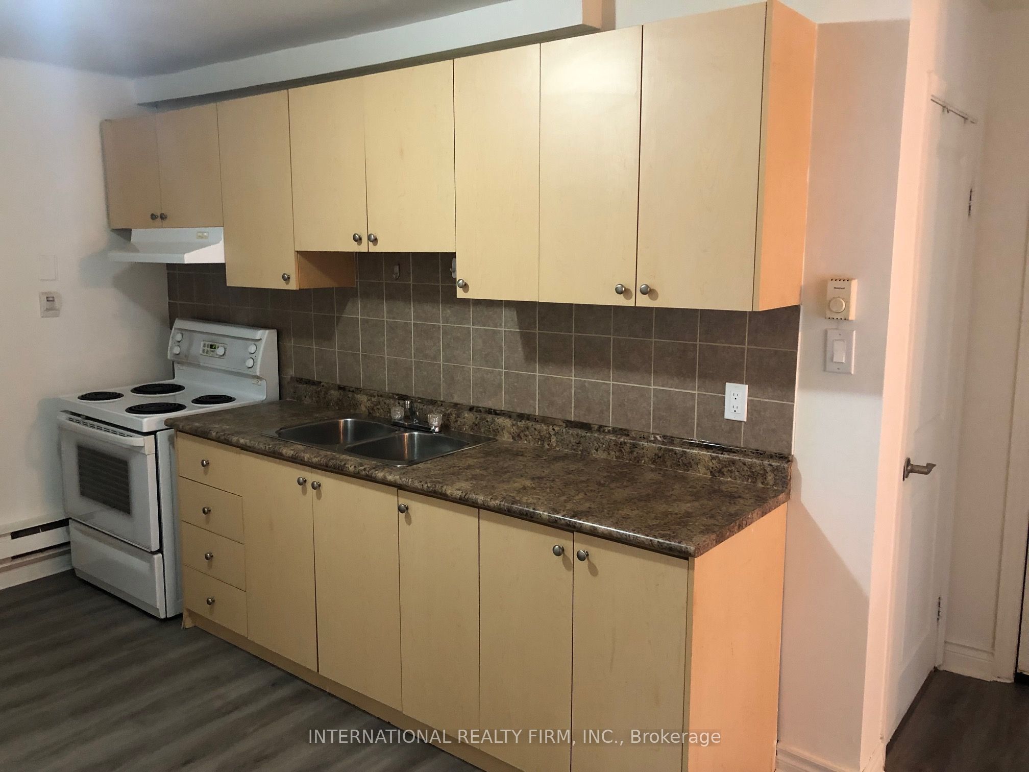 Unit 2A - 274 George Street, Toronto 3