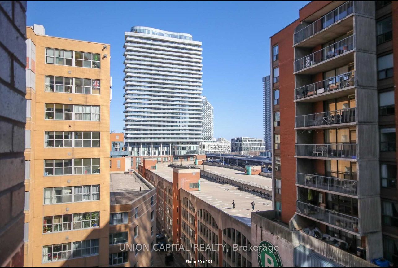 Unit 802 - 2A Church Street, Toronto 2