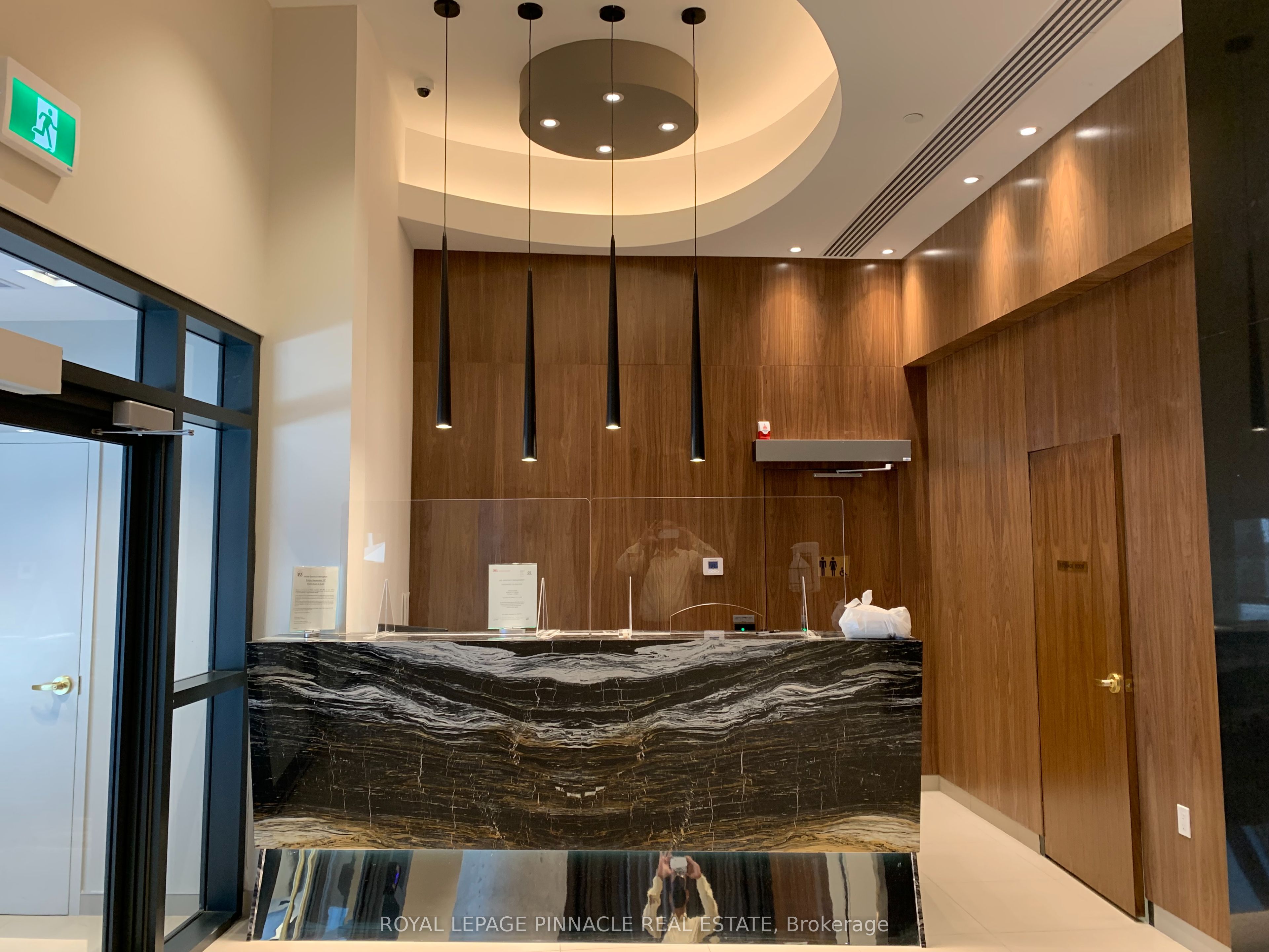 Unit 903 - 99 John Street, Toronto 3